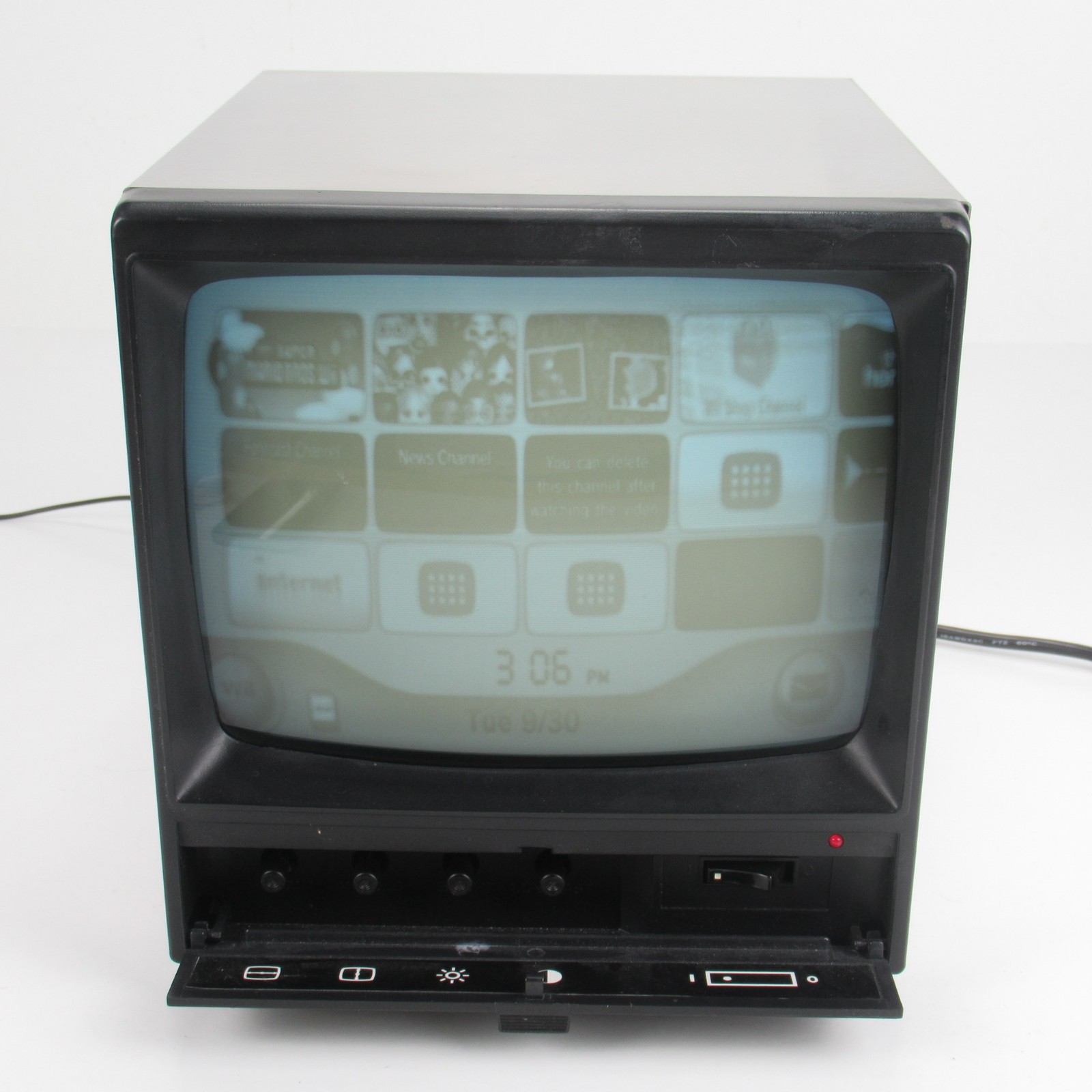 NATIONAL ELECTRONICS M900 12" CRT VIDEO MONITOR BNC B&W - SOME BURN IN