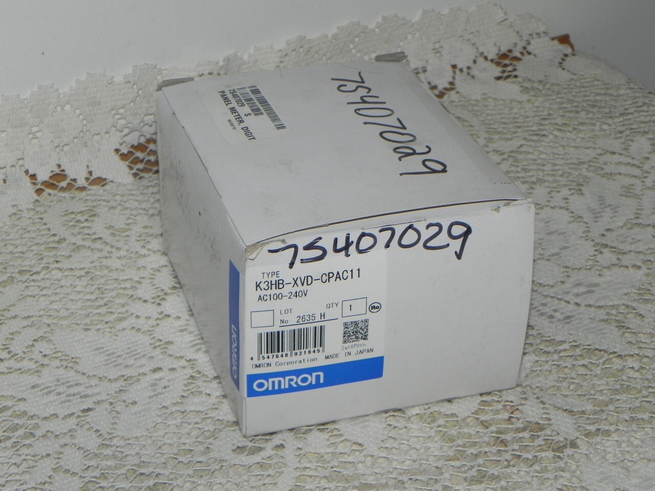 Omron K3HB-XVD-CPAC11 Digital Panel Meter, AC100-240V