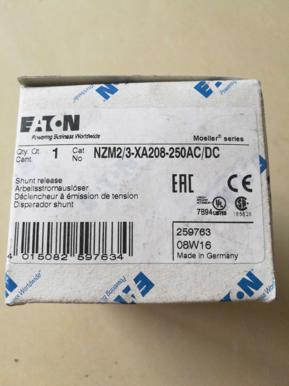 For Eaton NZM2/3-XA208-250AC/DC Moeller Circuit Breaker New Expedited Shipping
