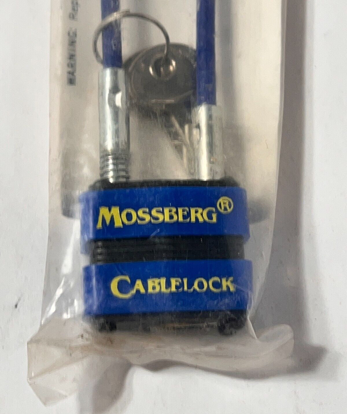 NEW  Mossberg Cable Lock Gun Rifle / Firearm Locks - Blue Safety w/ Keys