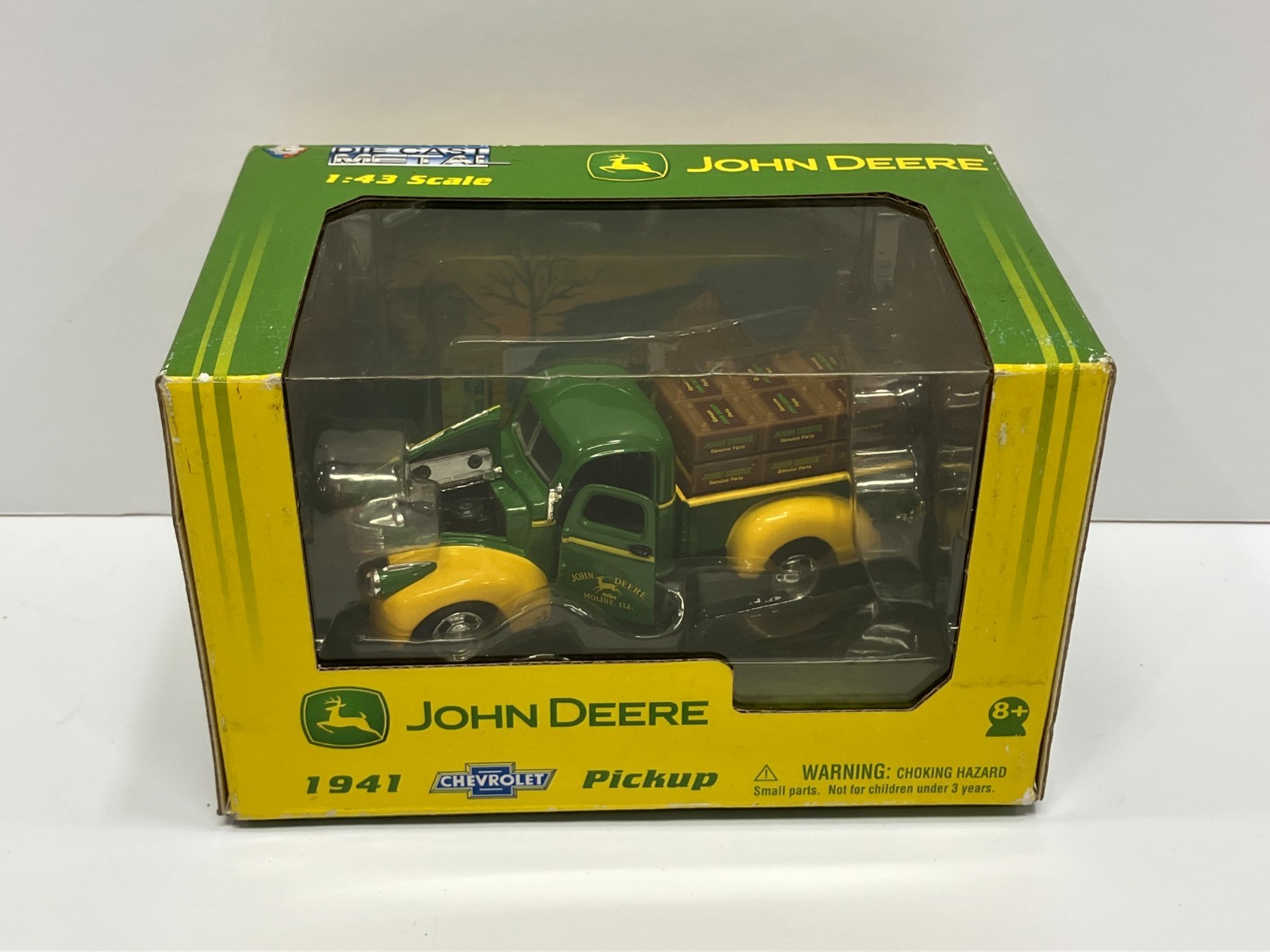 1:43 ERTL John Deere 1941 Chevrolet Pickup die-cast (NEW) Moline, IL