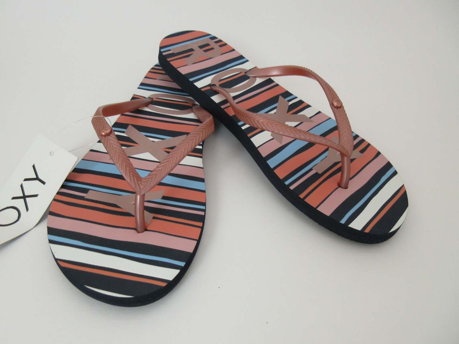 Roxy Women's Flip Flop Sandal Guppy Style Multi Color Stripes New With Tag