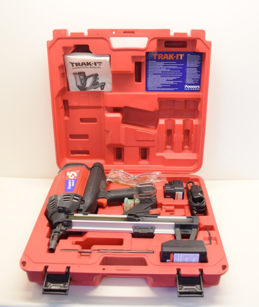 Powers Trak-It C5 Gas Nail Gun W/ 1 Battery, Charger & Case - TESTED!