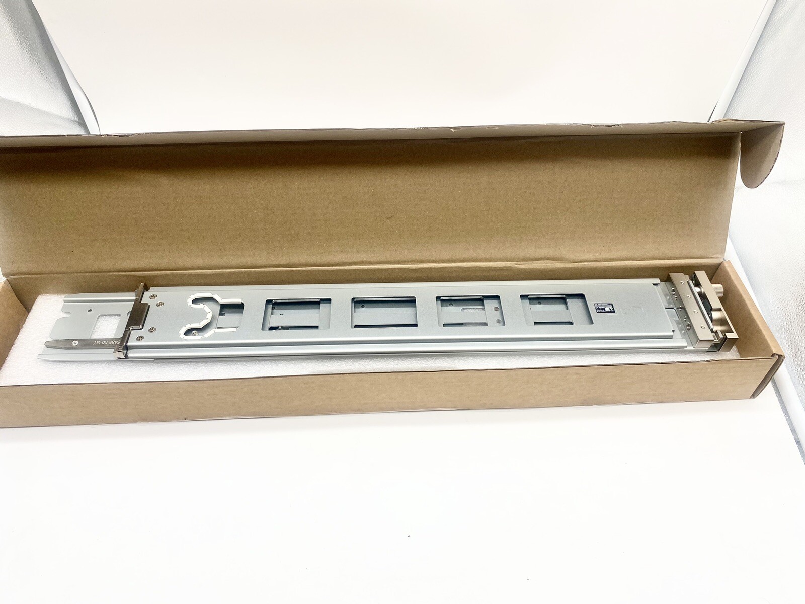 MELLANOX NVIDIA 930-9SKIT-00L0-00A Installation Kit
