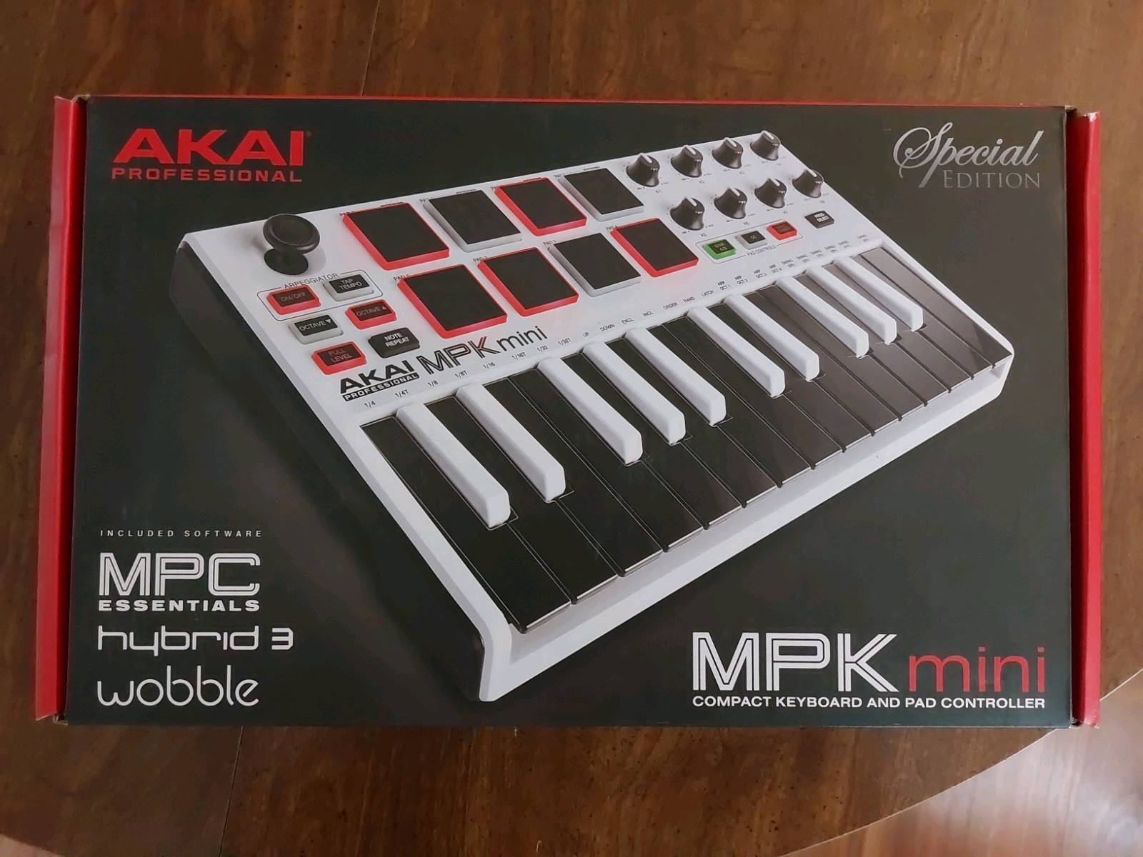 Akai Professional MPK Mini Special Edition 25-Key MIDI Controller  White/Blk