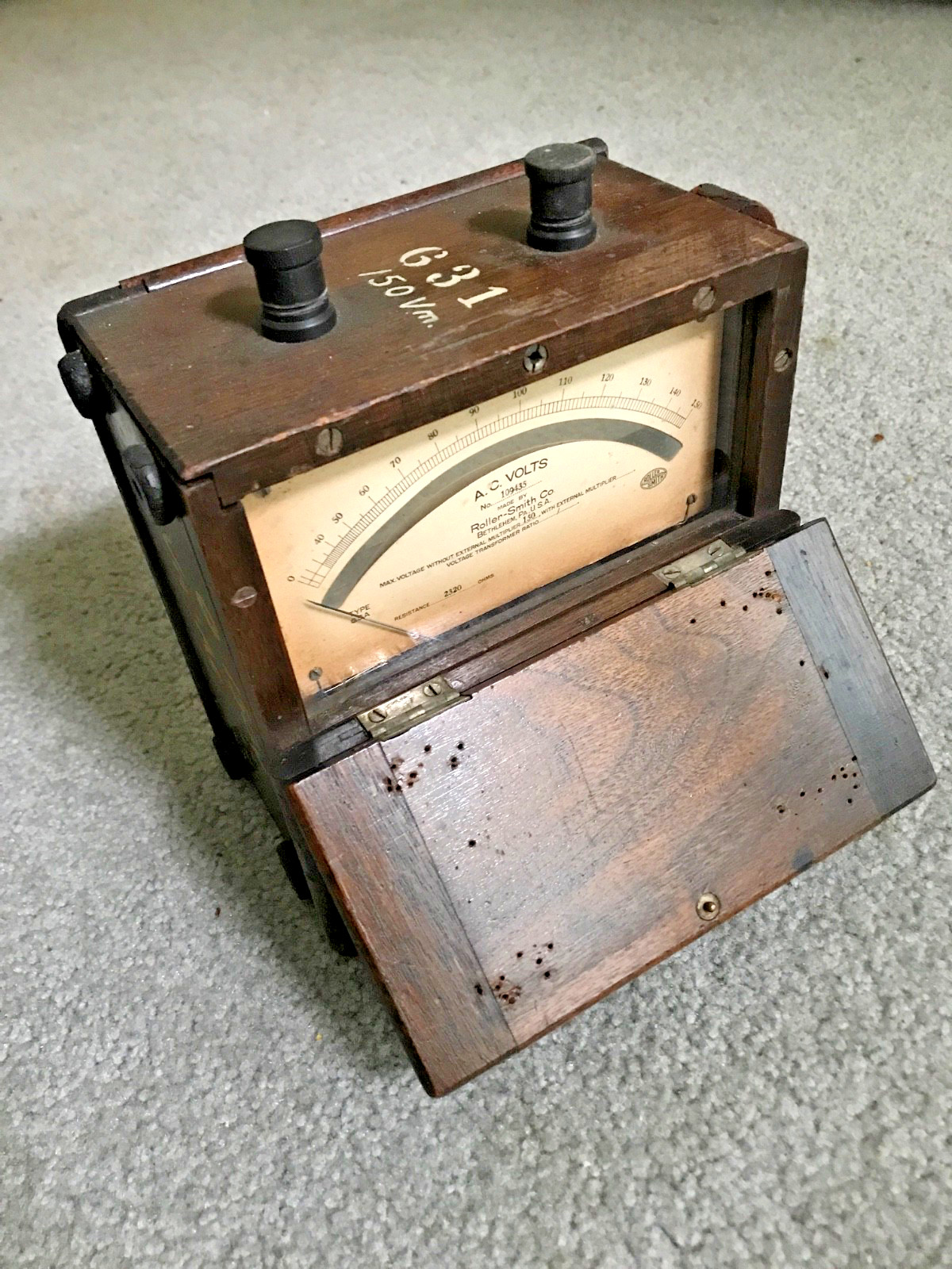 Voltmeter, vintage electronics, 0-150 volts A.C., Roller-Smith Co., works.