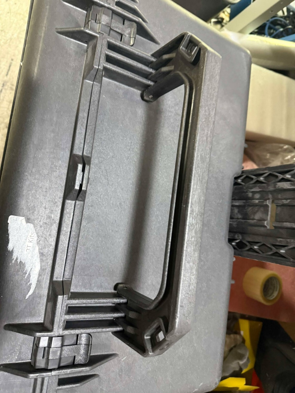 Pelican 1690 Protector Rolling Transport Wheeled Waterproof Hard Case w handle