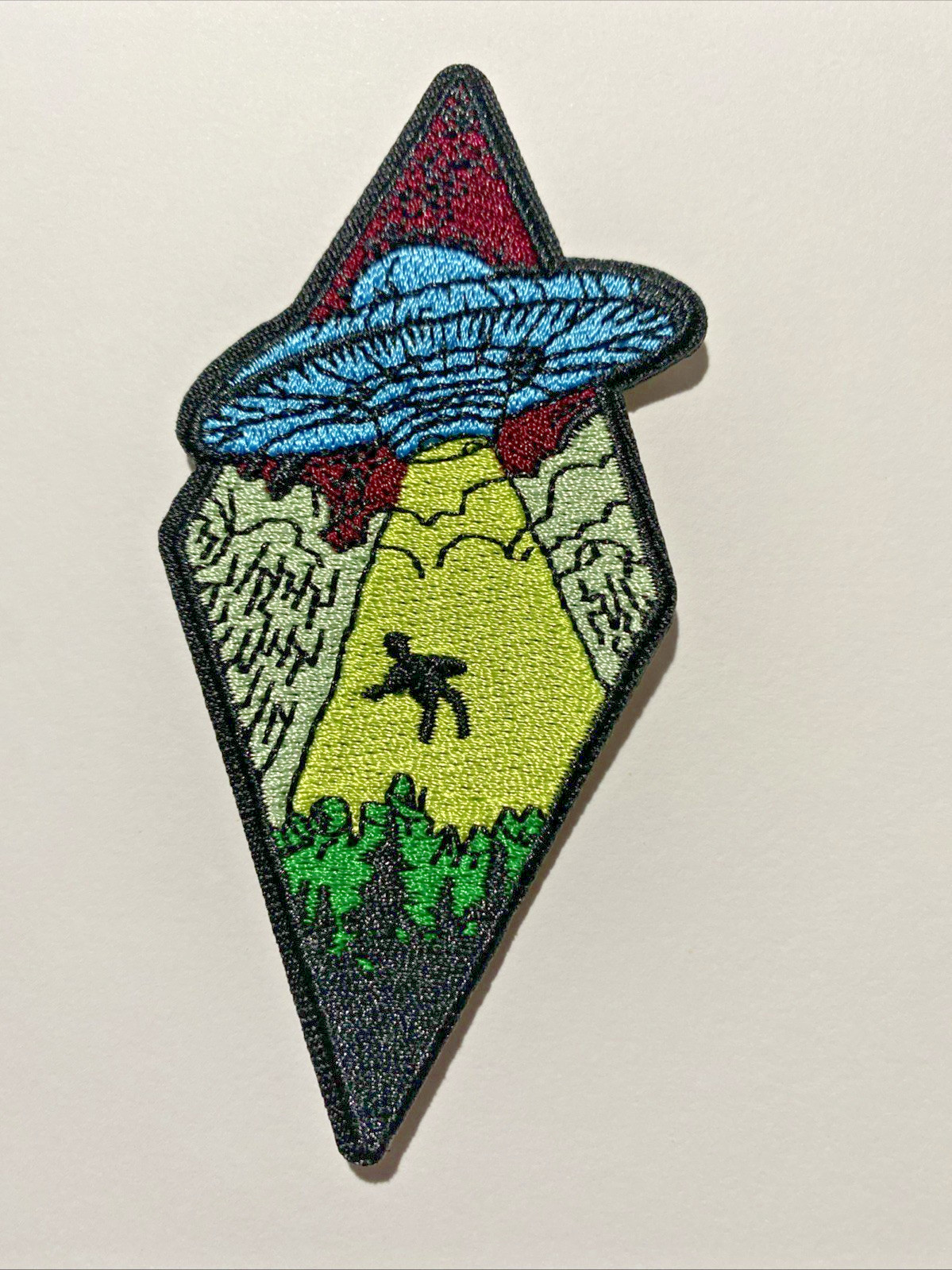 UFO Beaming Up Human Embroidered Patch Sew/Iron On 4"x2" Alien