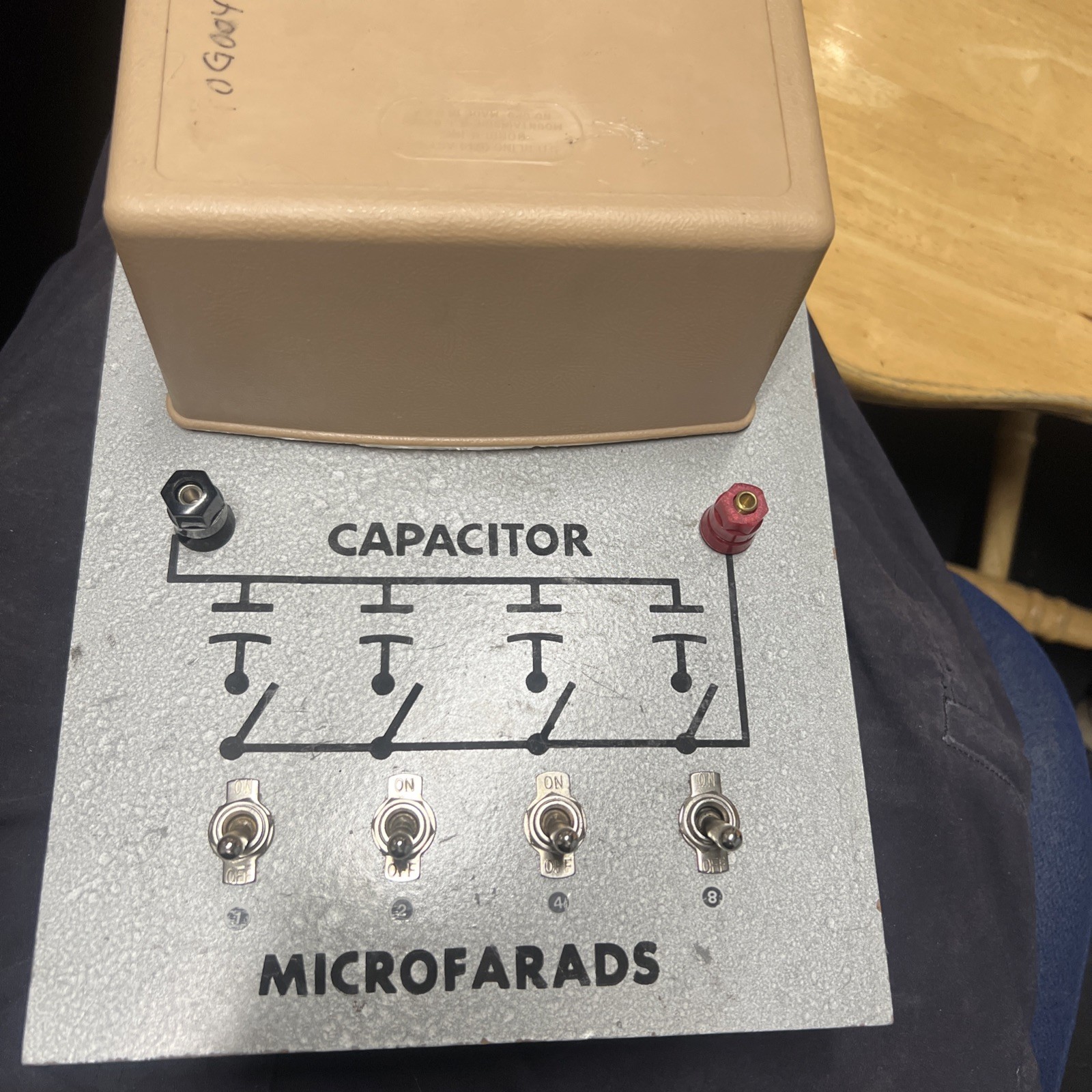 Decade Capacitor Box 1,2,4,8 Microfarads 1000 Volts