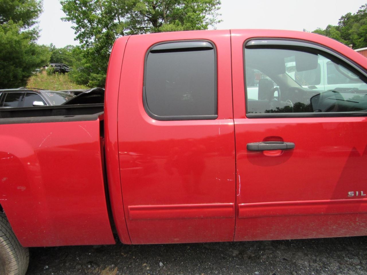 SILVRDO15 2012 Glove Box 1052686