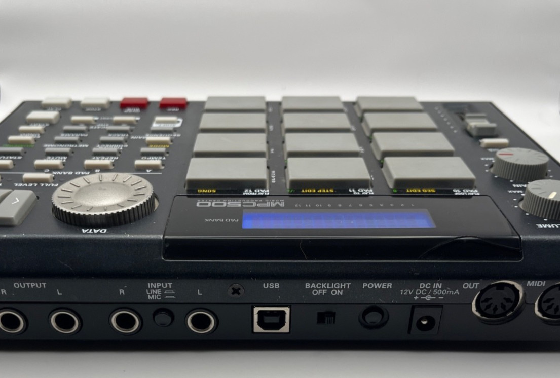 Used Akai MPC500 Music Production Sampler & Sequencer