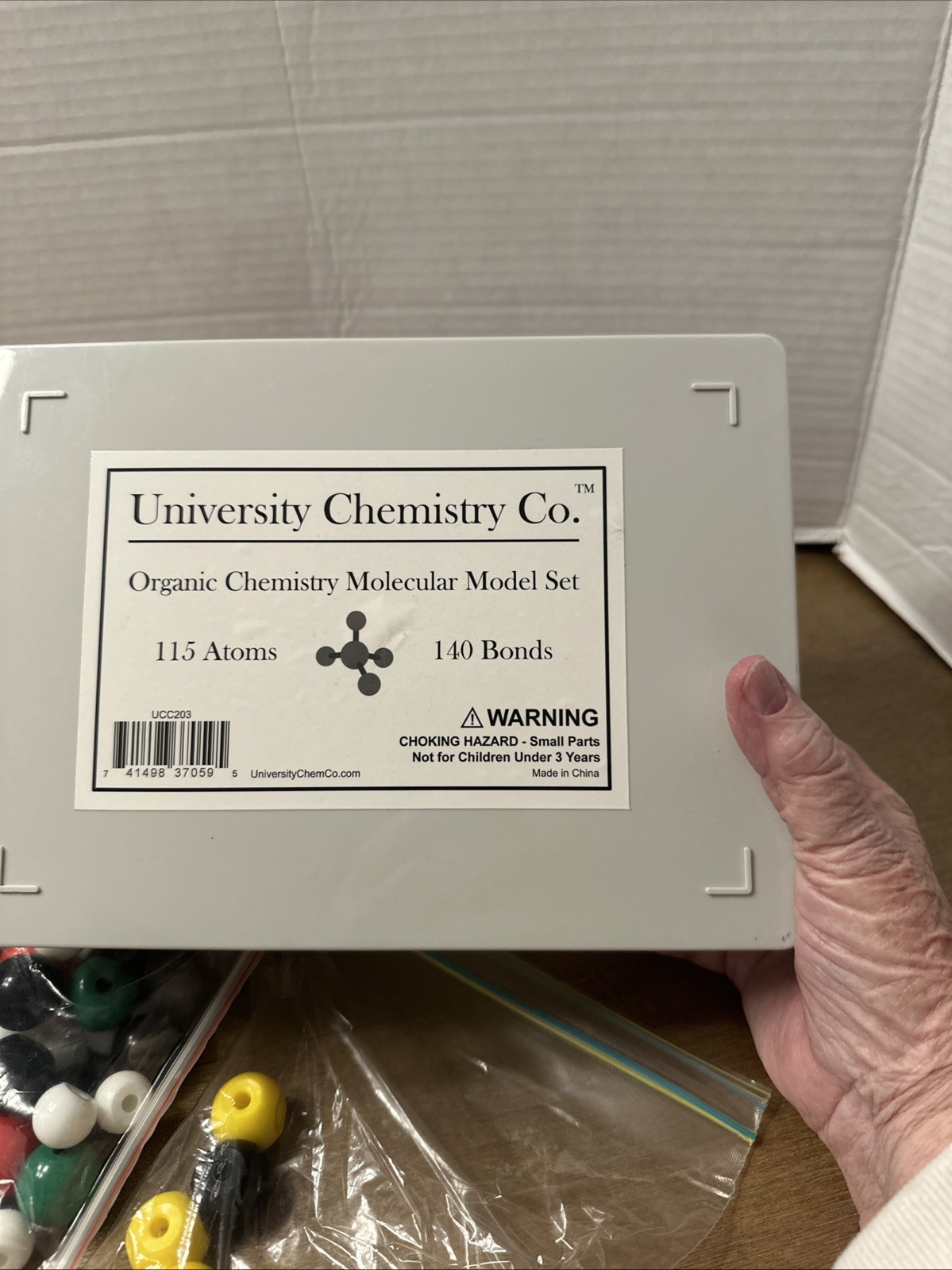 University Chemistry Co Molecular Model Set, Atoms Bonds