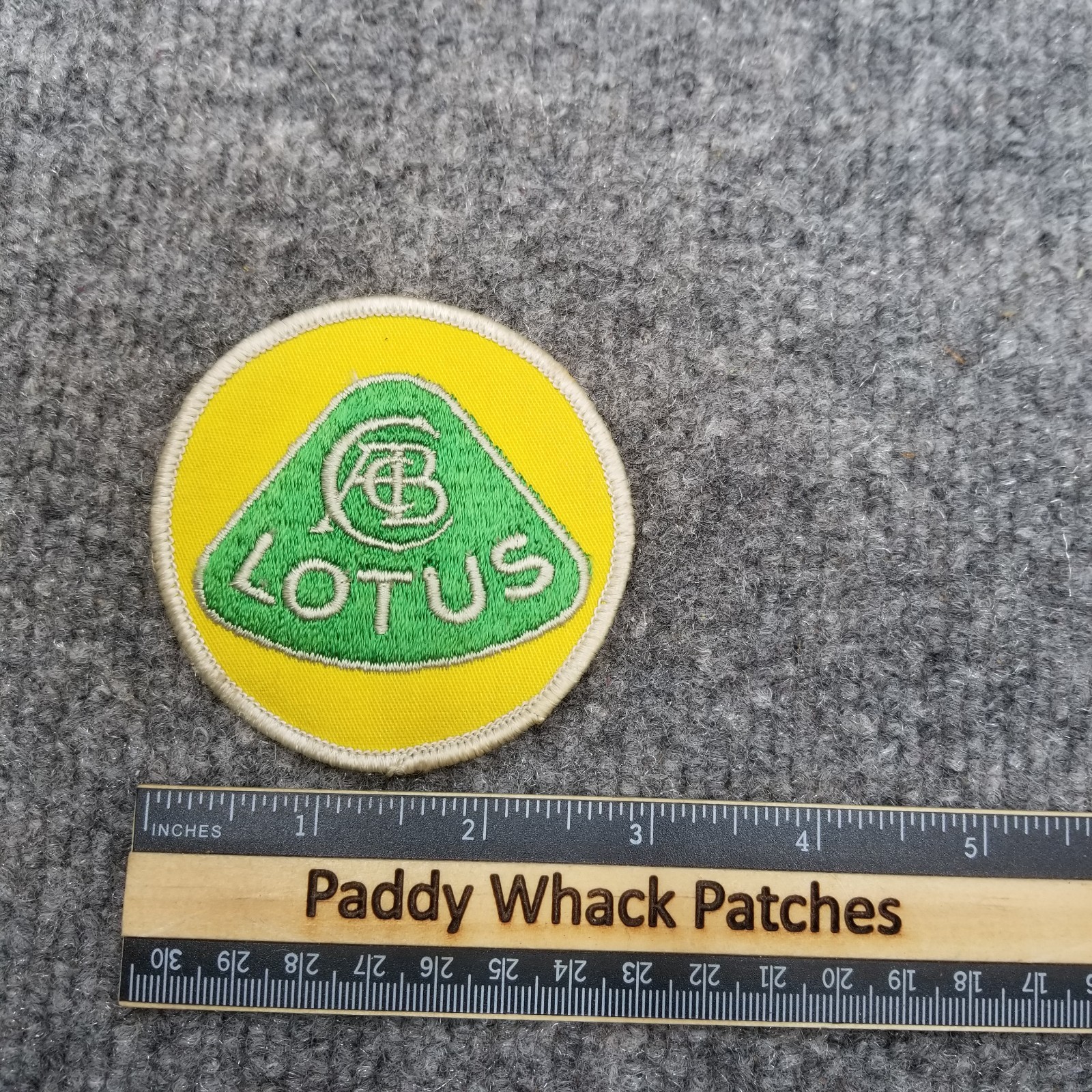 Vintage Lotus Patch Car Auto 80s H0