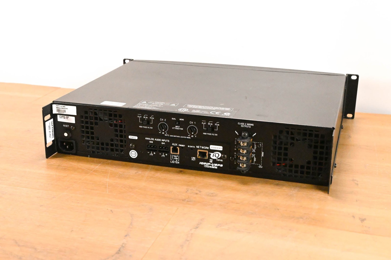 Crown CTs 600 Two-Channel 300W Power Amplifier CG01Y1A