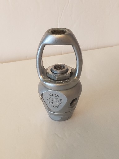Aqualung Regulator Titan LX Yoke 1 st Stage CE0078