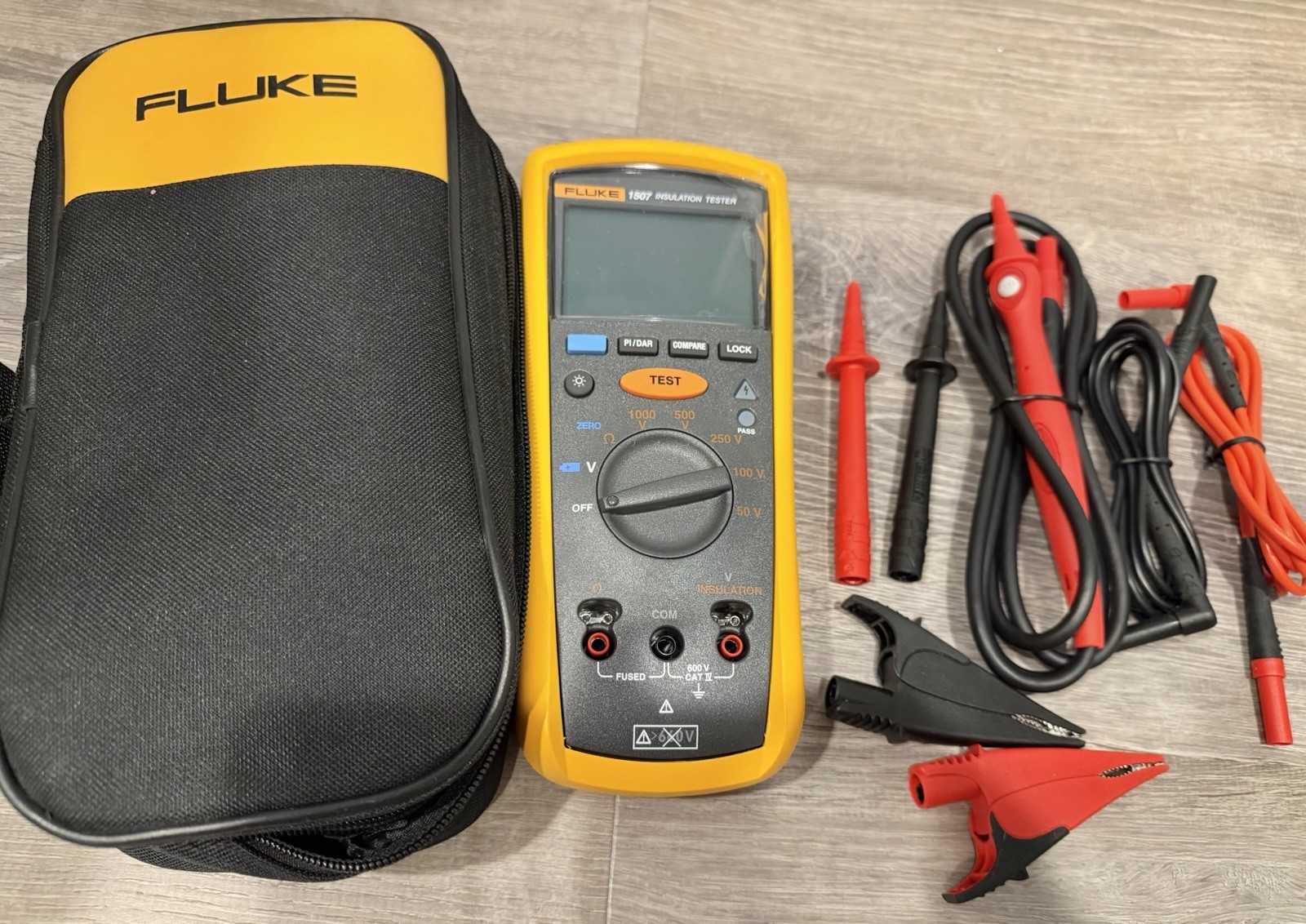 Fluke 1507 Insulation Resistance Tester with Soft Case.*New -No Box*