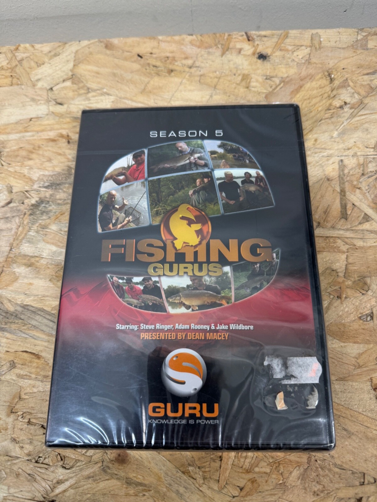 MATCH COARSE FISHING TACKLE - FISHING GURUS - SEASON 5 - GURU FISHING DVD