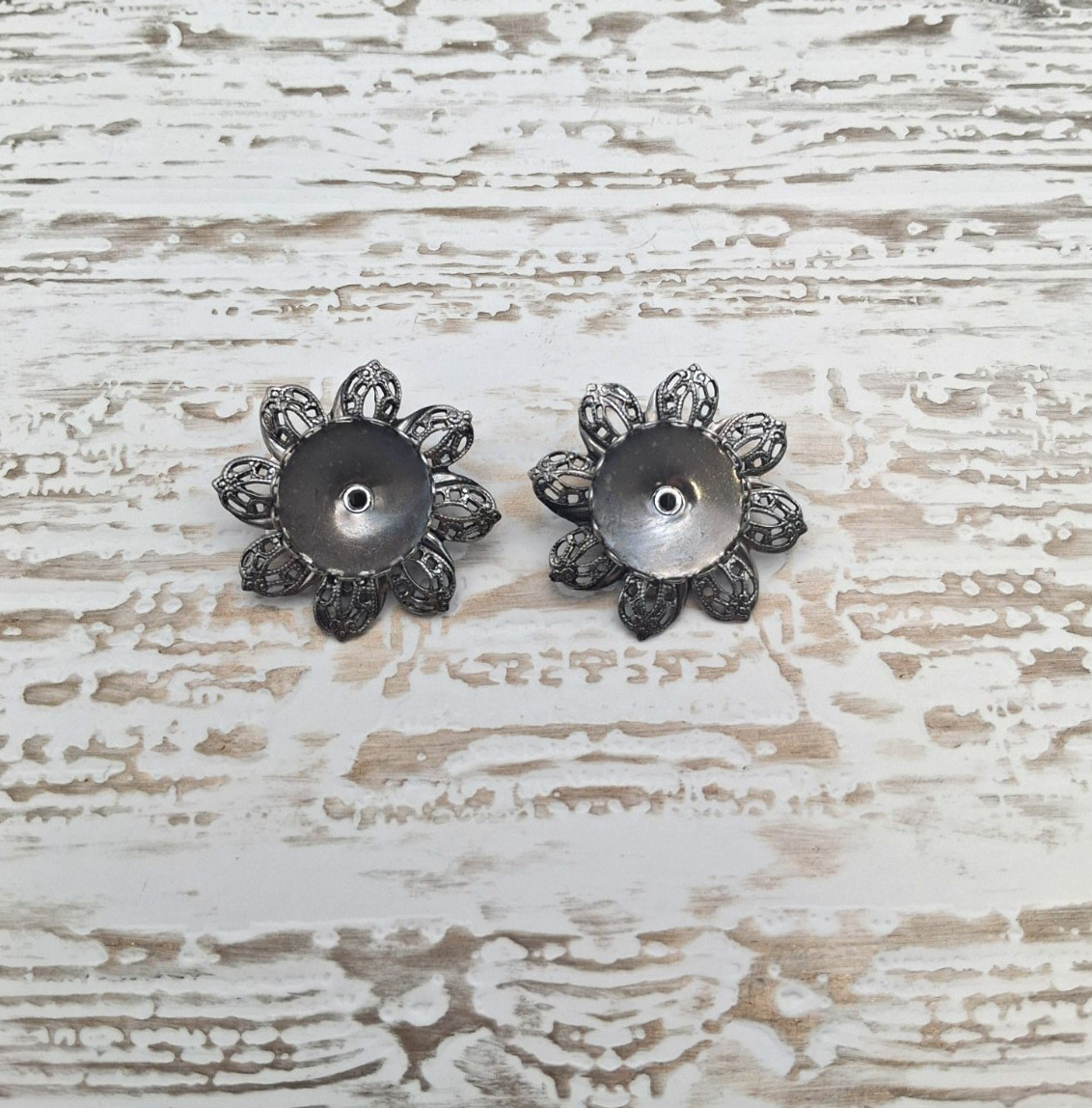 Clip On Floral Earrings - Lot of 6 pairs