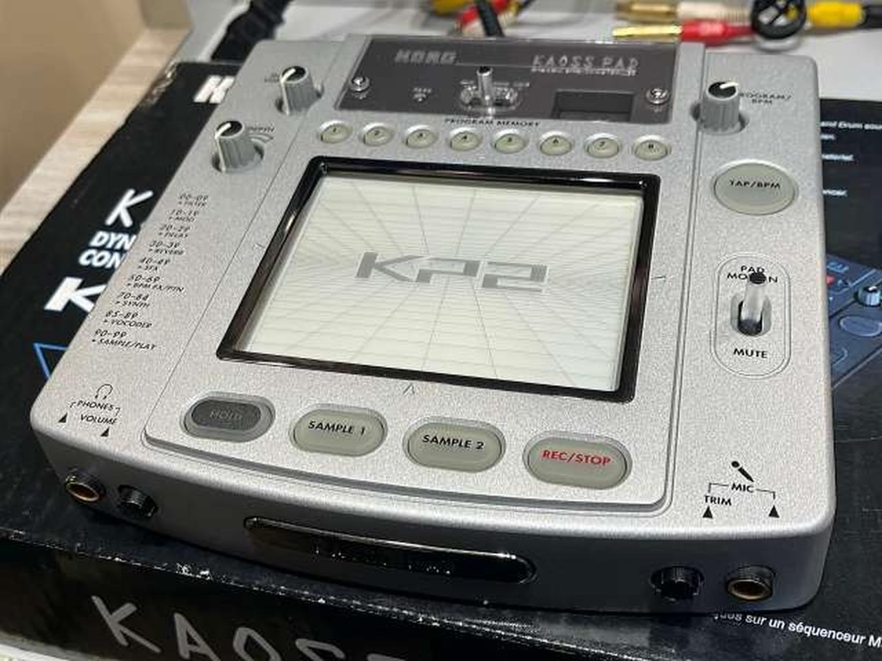 KORG KP-2 KAOSS PAD Dynamic Effect Controller DJ Sampler w/ Box & Manual Japan