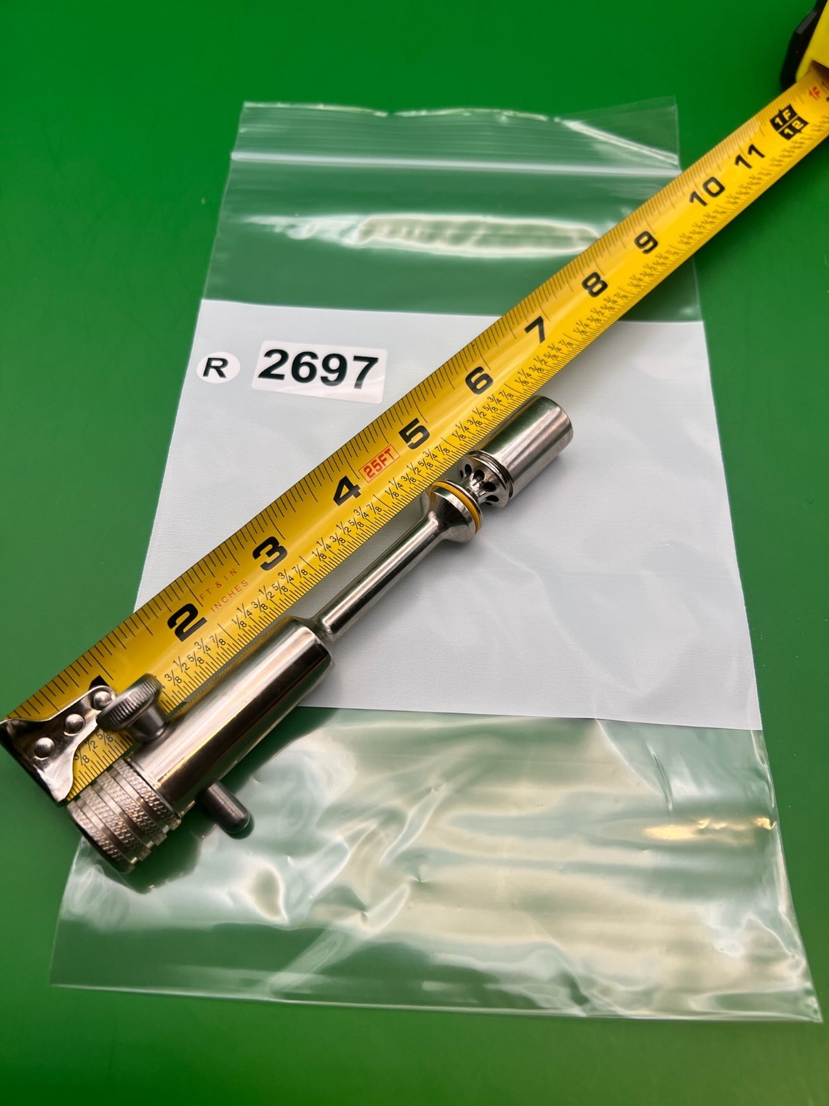 Autococker Bolt