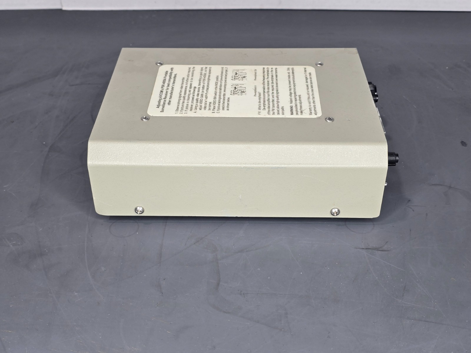 AVCOM PSR-4000A Portable Surveillance Receiver 12V DC Untested