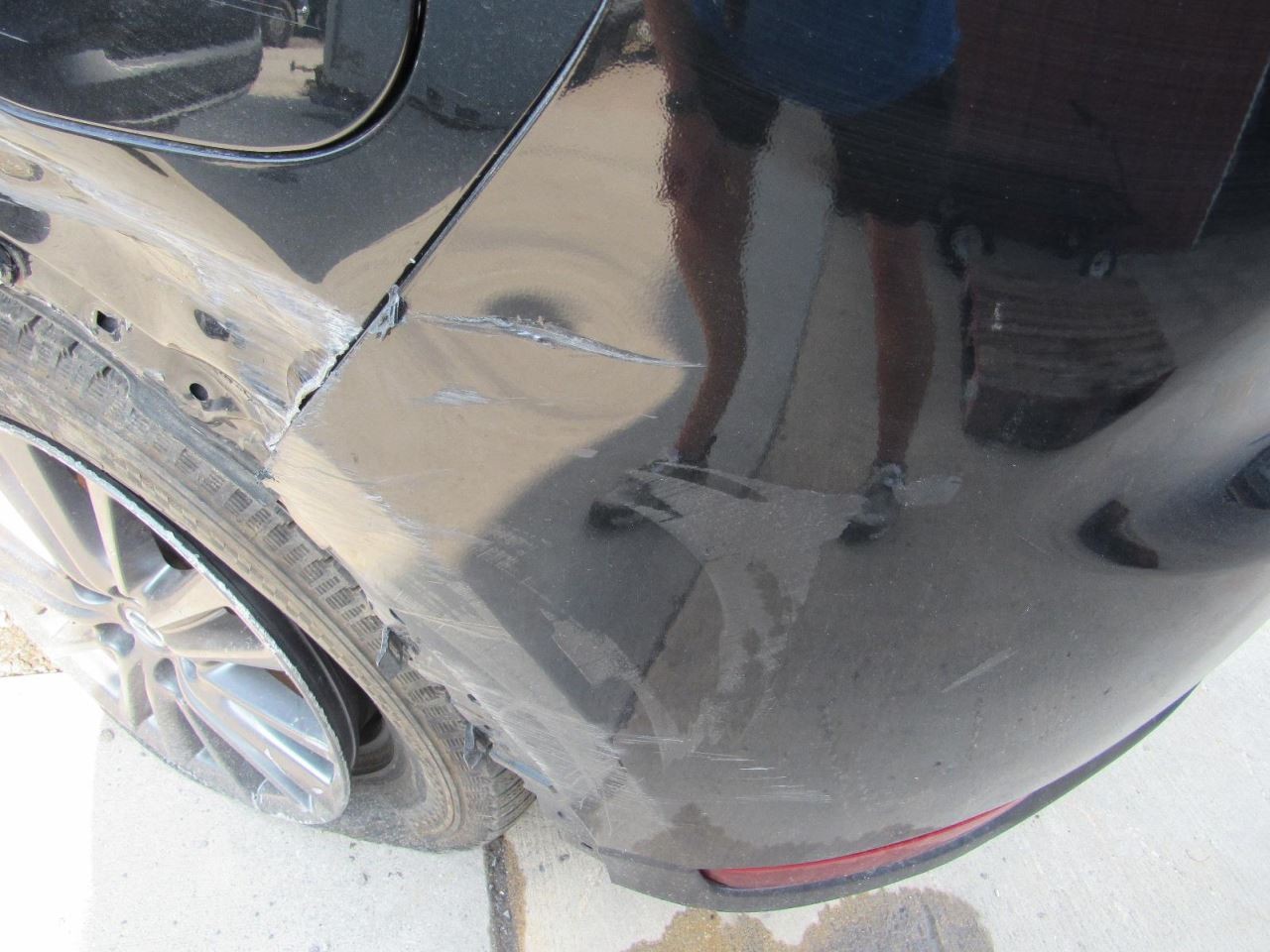 CX-5 2019 Glove Box 1071790