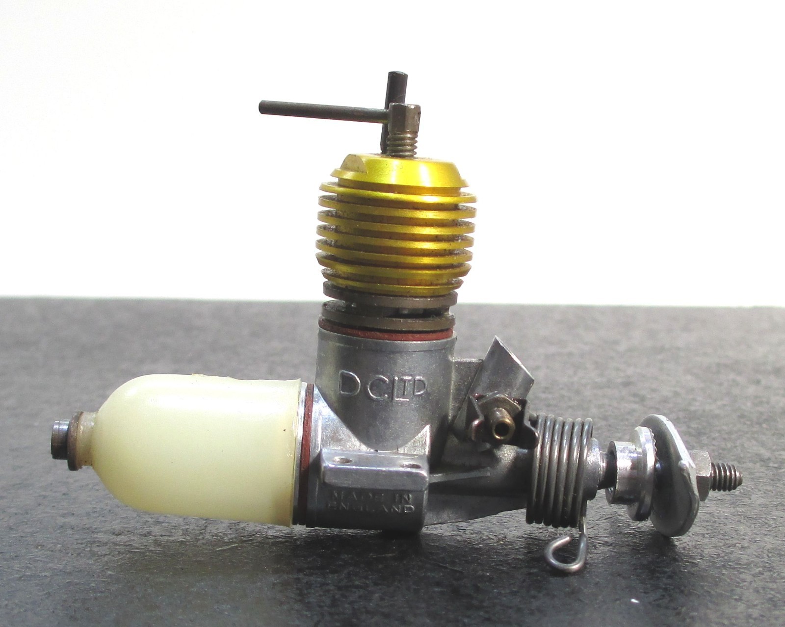 QUICKSTART DART 0.55cc 2-Stroke Diesel Engine for Control Line (Used)