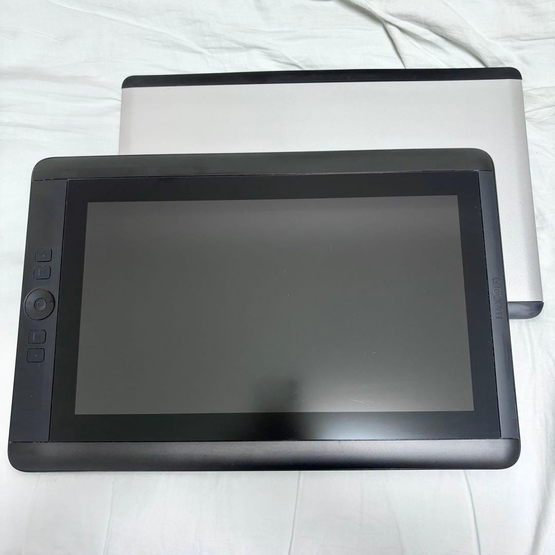Wacom Cintiq 13HD DTK-1300 Interactive Pen Display Graphics Tablet HDMI 1080p