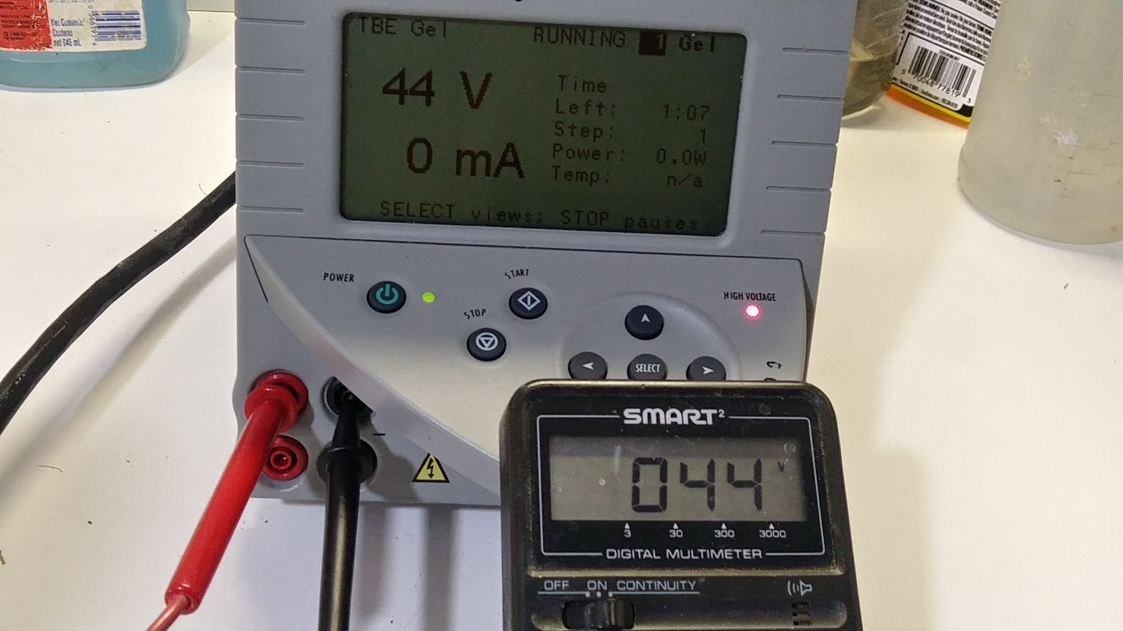 Electrophoresis power supply invitrogen PowerEase 500