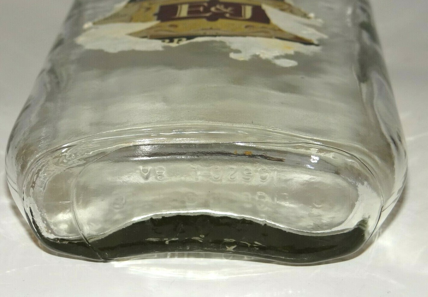 E & J Extra Smooth Brandy Empty Bottle 4/5 Pint Glass Vintage