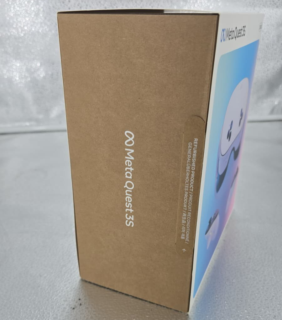 Meta - Quest 3S 256GB White Refurbished VR Mixed Reality Headset 2024 - White