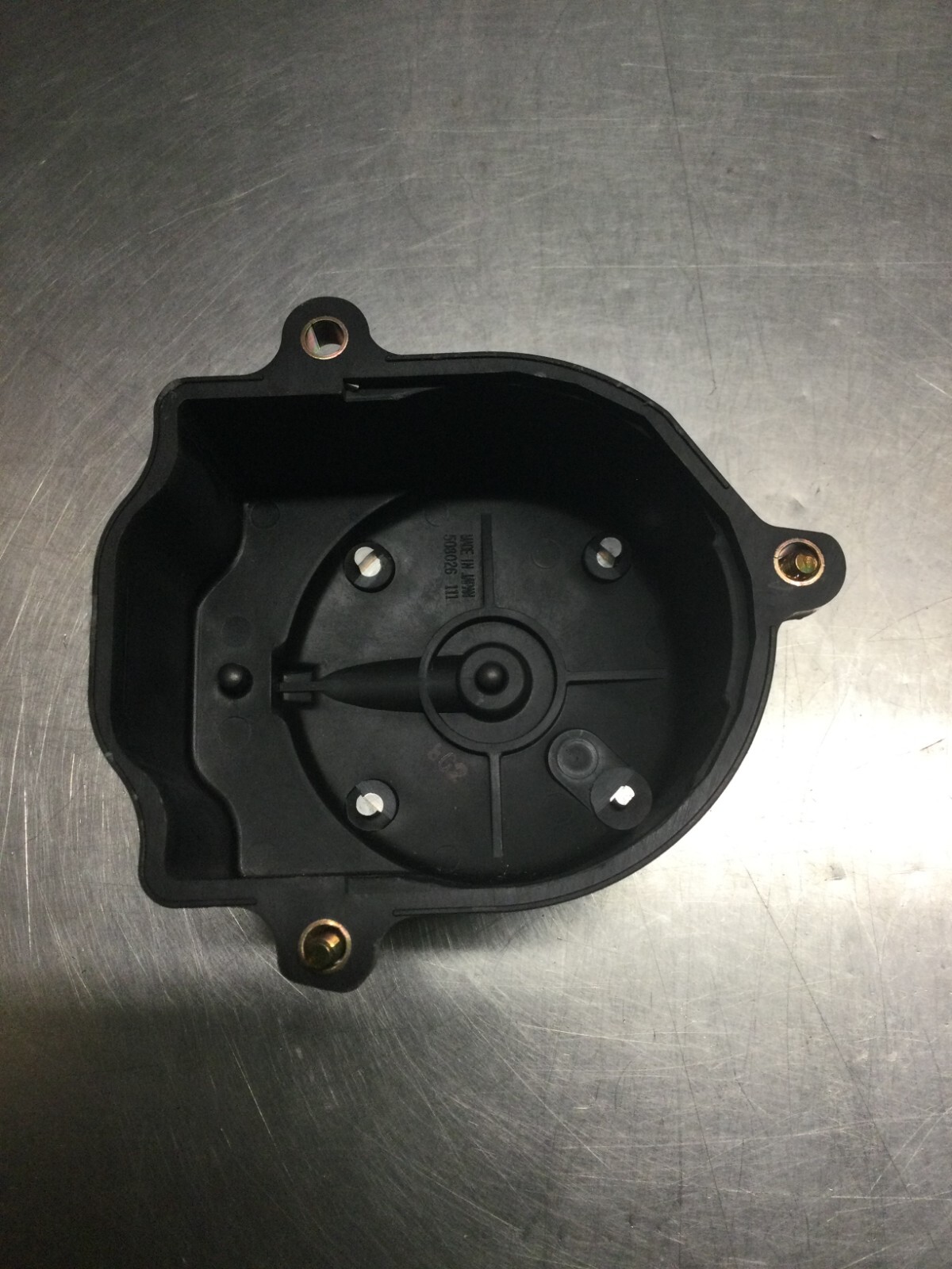 BORGWARNER DISTRIBUTOR CAP C265 t168