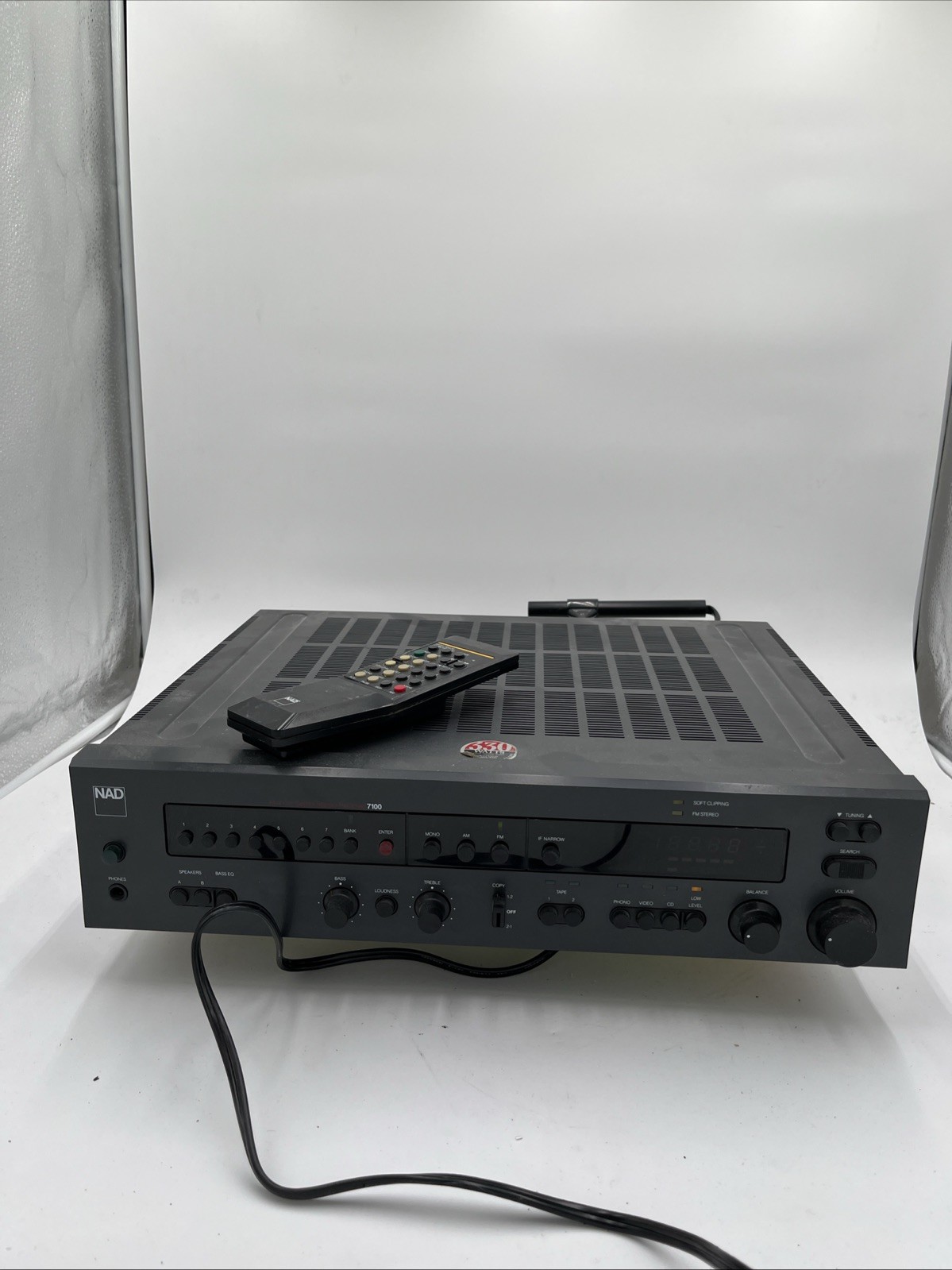 NAD 7100 Power Envelope Monitor Series Stereo Receiver