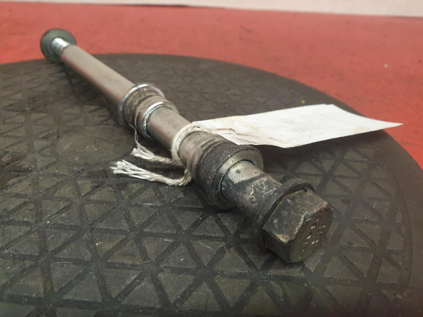 APRILIA SR GT 125 FRONT SPINDLE 2022