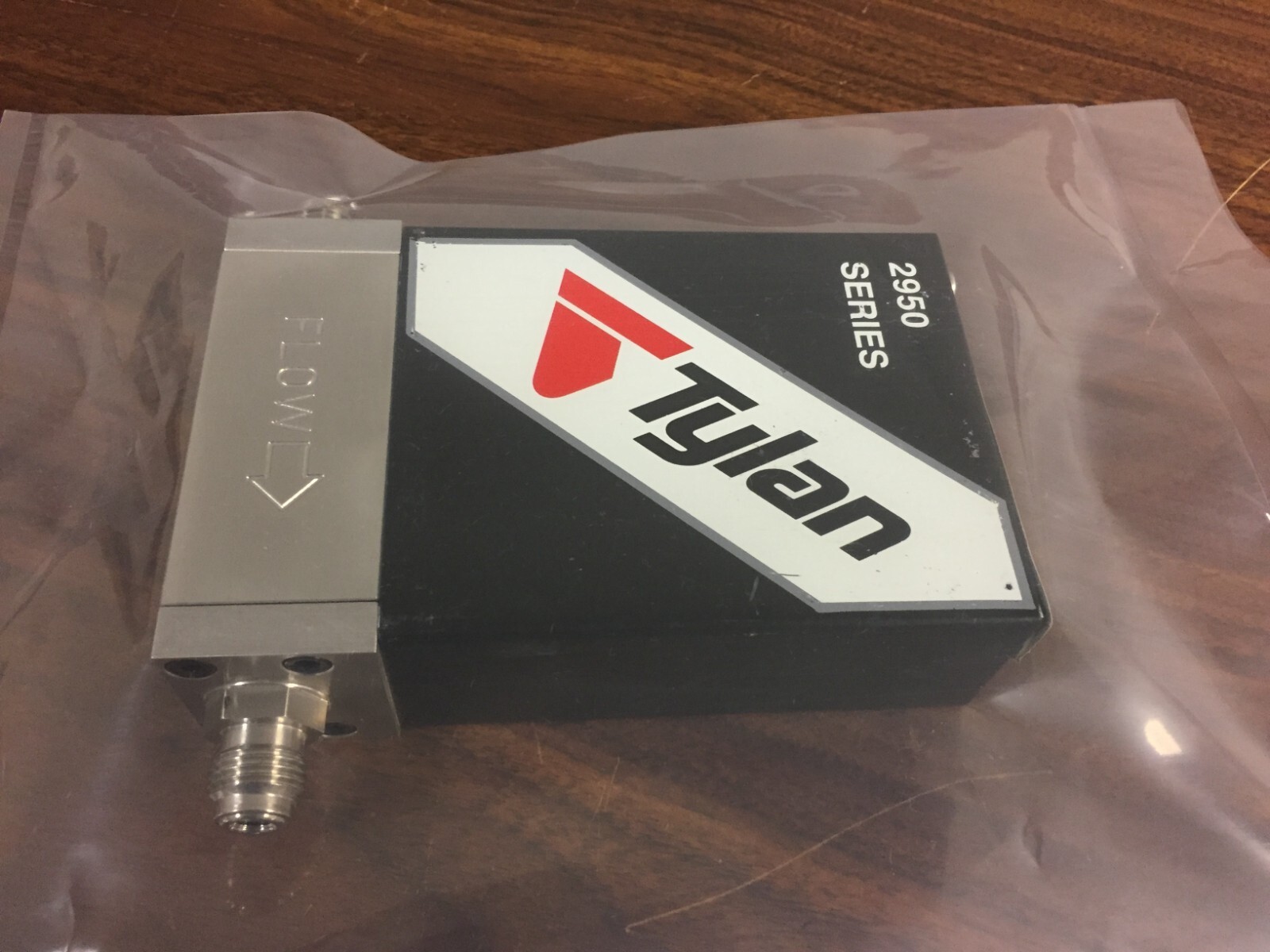 Tylan Model FC-2952MEP5, 200 SCCM, Gas: Ar, Mass Flow Controller