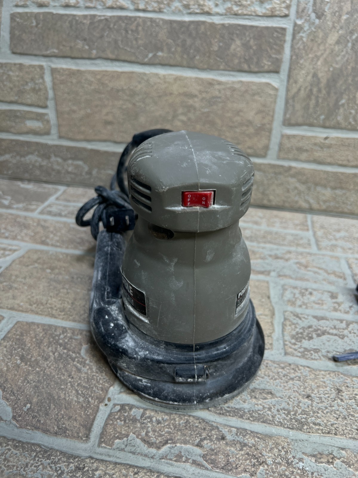PORTER CABLE MODEL 333 QUICKSAND 5" RANDOM ORBIT FINISHING SANDER, TESTED