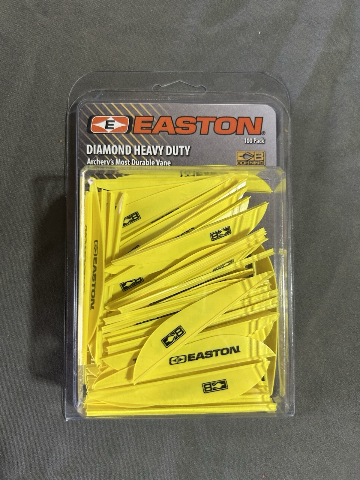 Easton Diamond HD Heavy Duty Vanes Yellow 3 in. 100 pk.