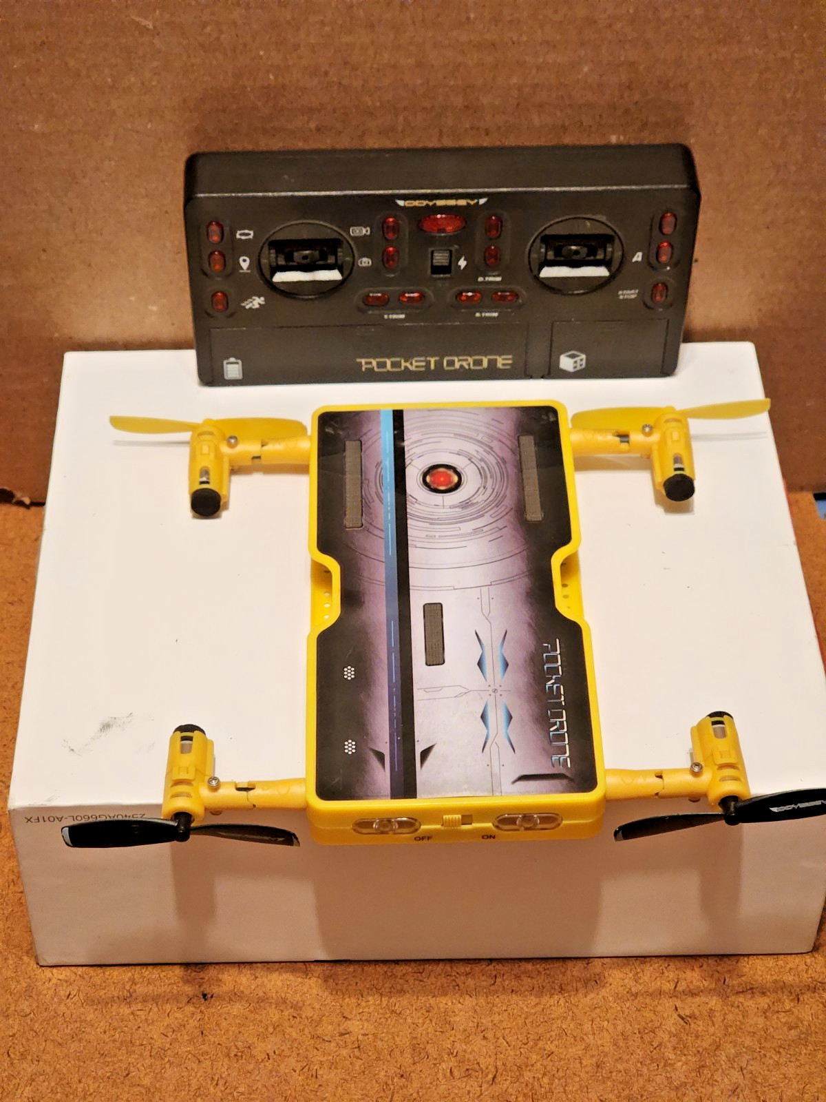 Odyssey Toy Pocket Drone ODY-1716NX Drone & Remote Control ODY-1716NXGOLD. as is