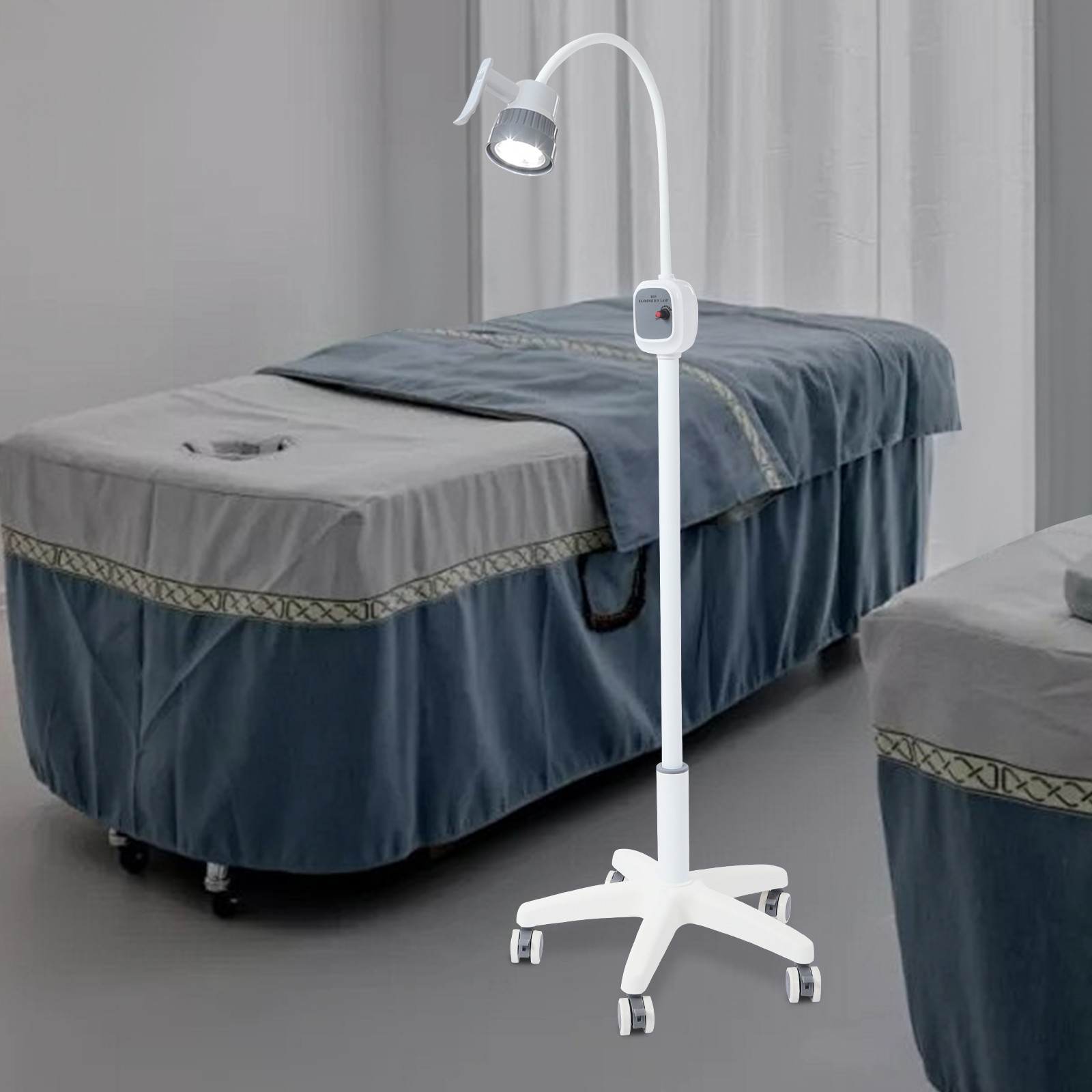 12W Dimmable LED Examination Lamp with Wheels for Surgical Use