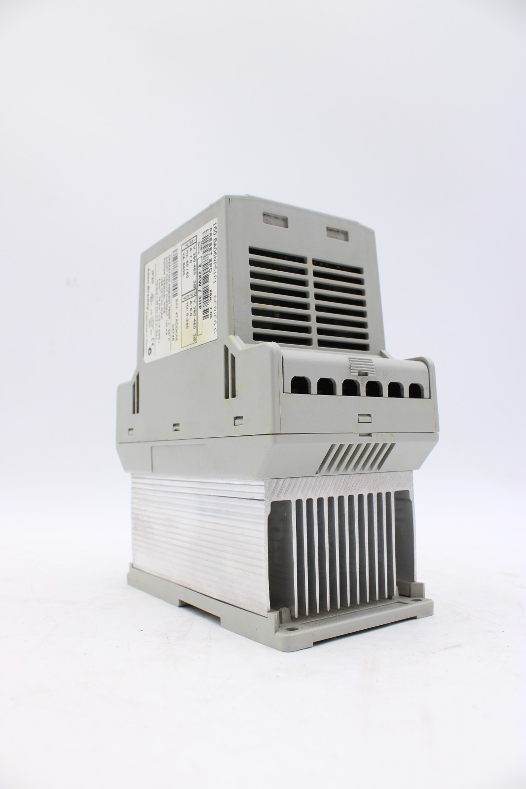 Allen-Bradley 160-BA06NSF1P1 Bulletin 160 Smart Speed Controller *Read