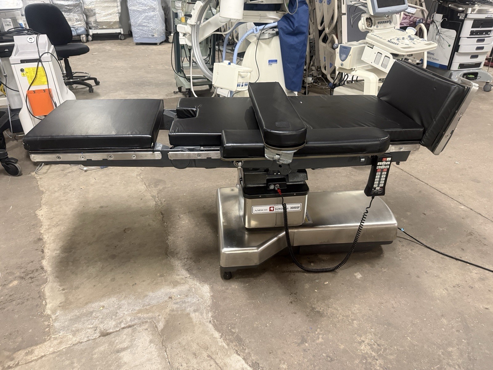 Amsco 3080 OR Table