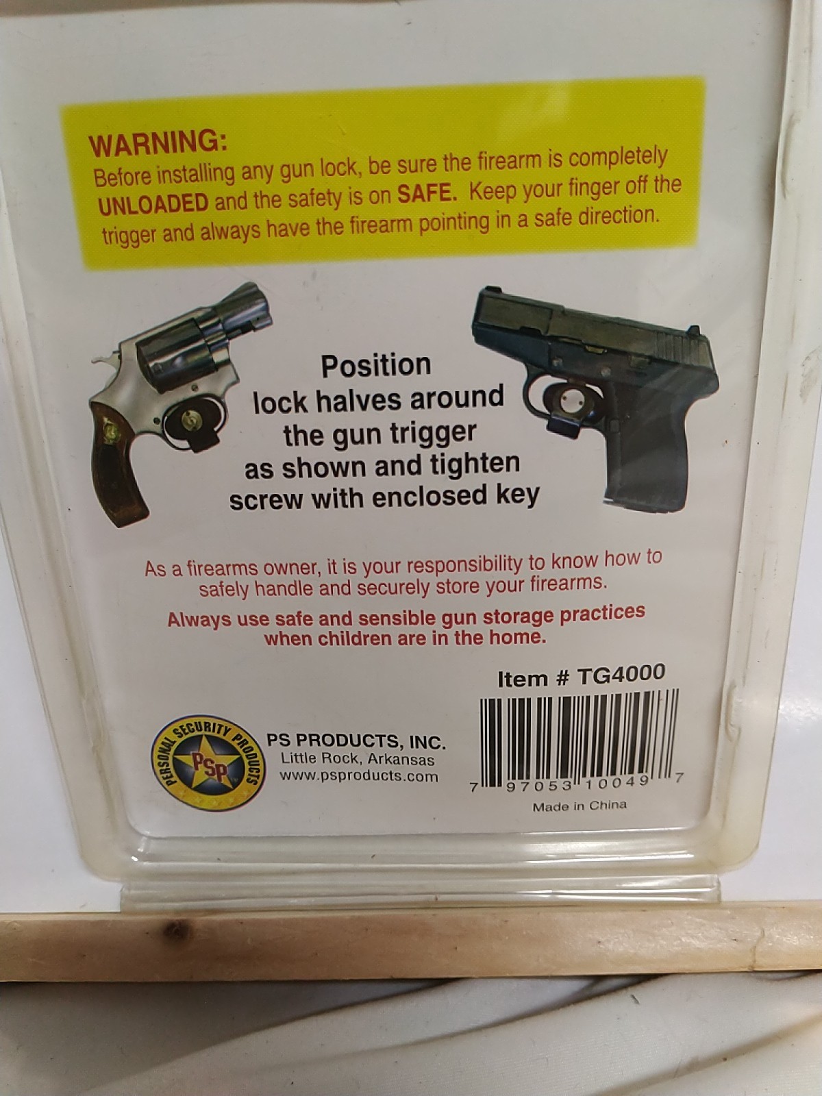 Peace Keeper 4 Pack Trigger Lock Keyed Alike with 2 Keys for Gun Lock Black