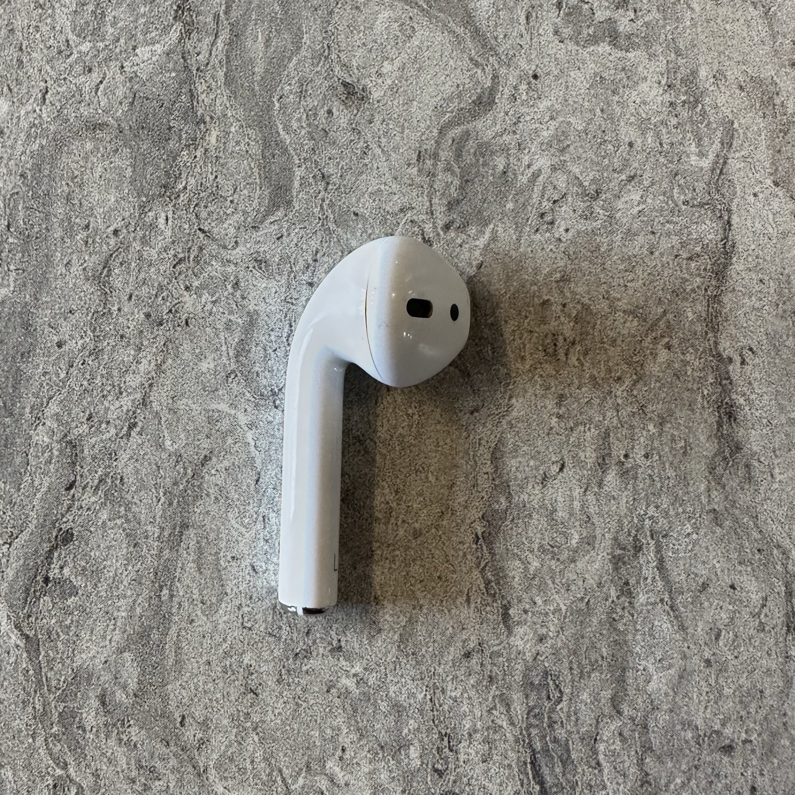 Apple AirPods 2nd Generation Left Pod Only A2032