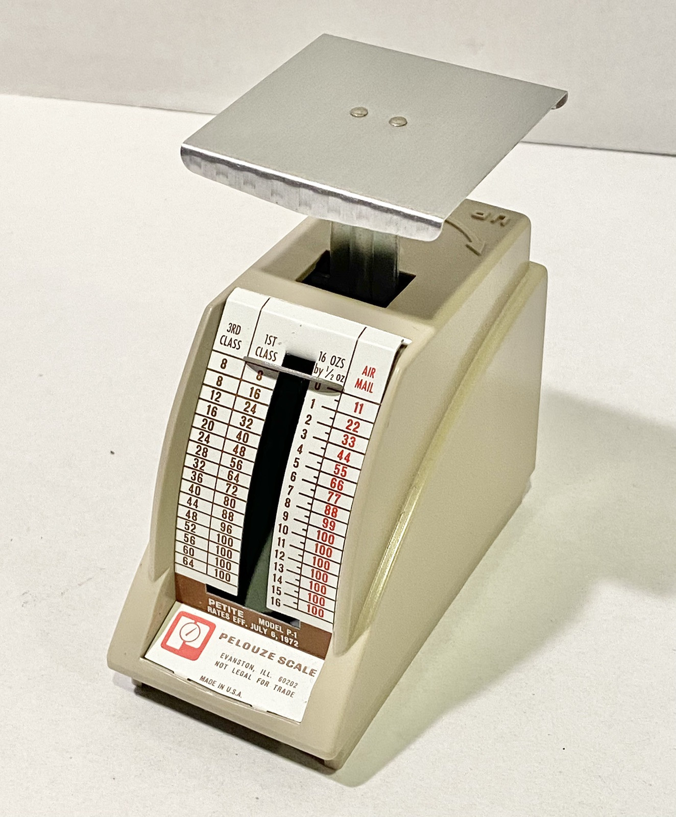 Vintage 70’s Postal Scale PELOUZE Petite Model P-1 ( July 1972 Rates) Excellent!