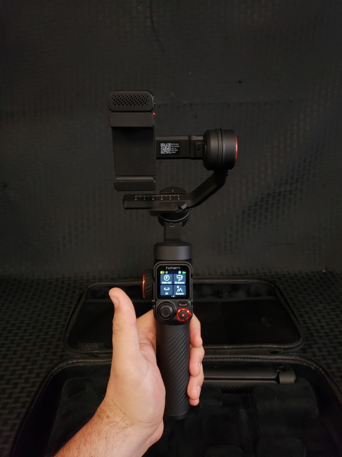 514530 - Hohem Isteady M7 Gimbal W/ Case & Extras