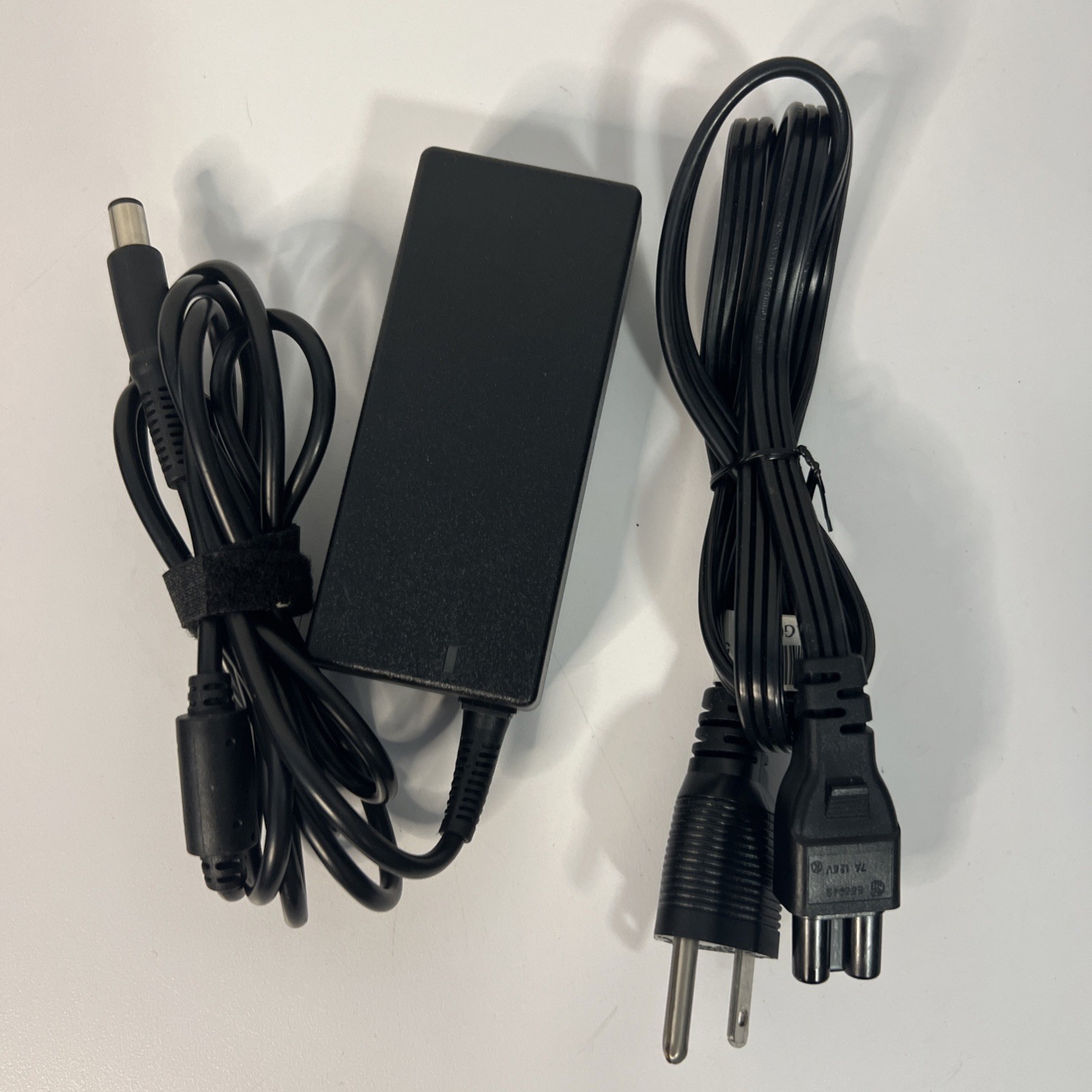 Dell Mobile Projector Black with Soft Case, Power Cable M115HD
