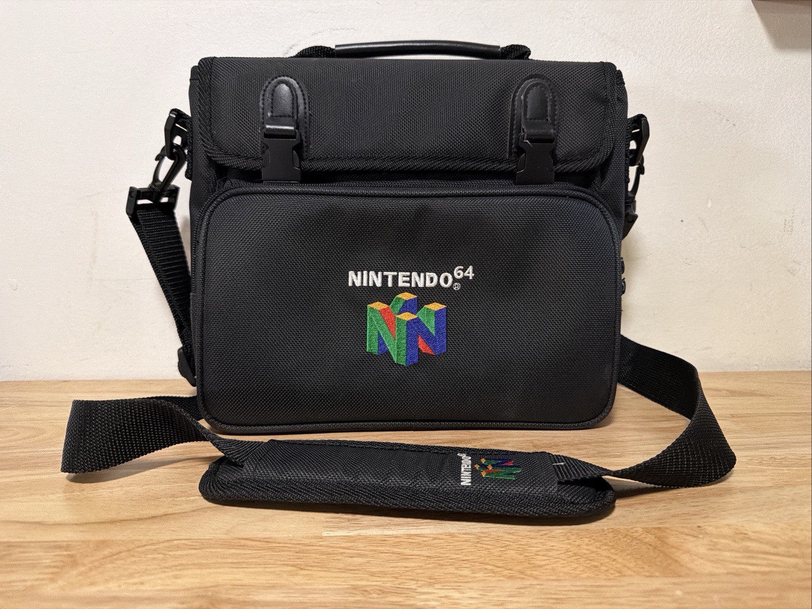 Vintage Nintendo 64 Console Carrying Case Travel Bag With Strap Padded Retro
