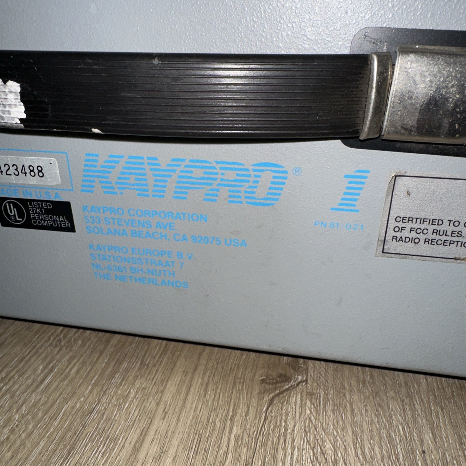 Vintage Kaypro 1 Portable Computer 81-021.