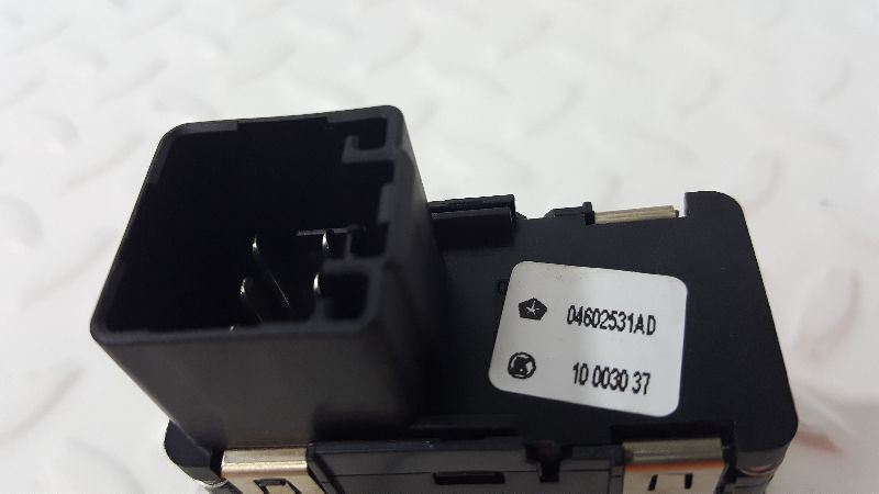 07-09 Dodge Nitro Right Or Left Window Control Switch