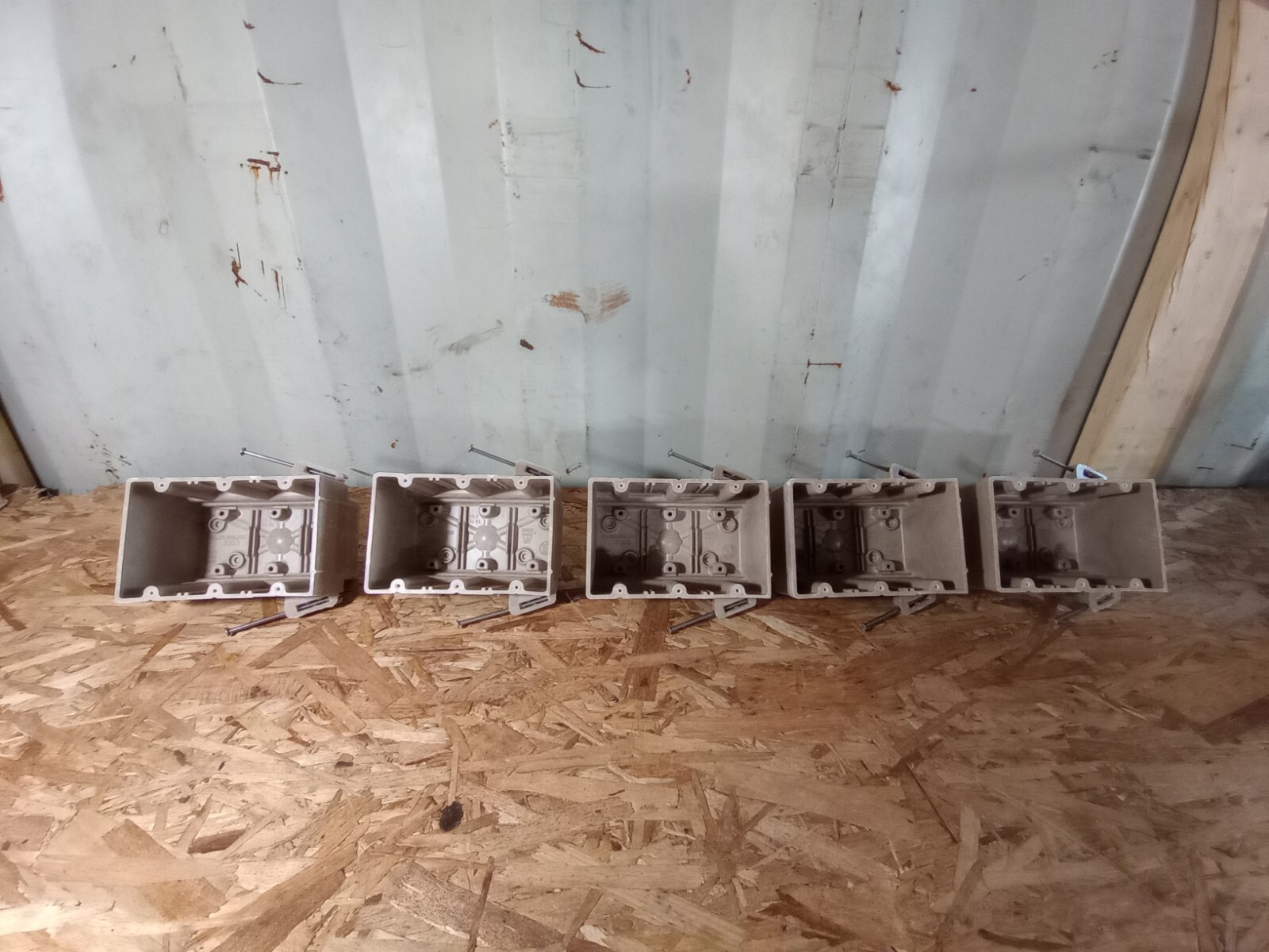Allied Moulded 3303 3-Gang Switch/Receptacle Outlet Box 3-5/8" LOT OF 5